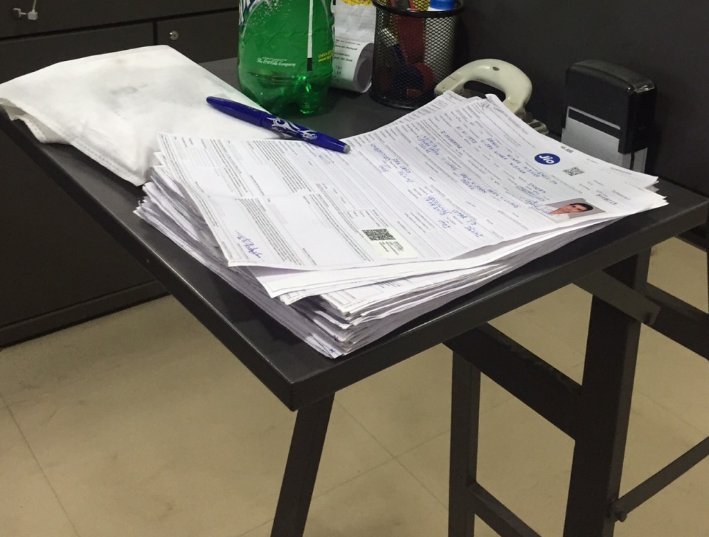 CAF forms are piled up in the Reliance Digital Stores pending for activation